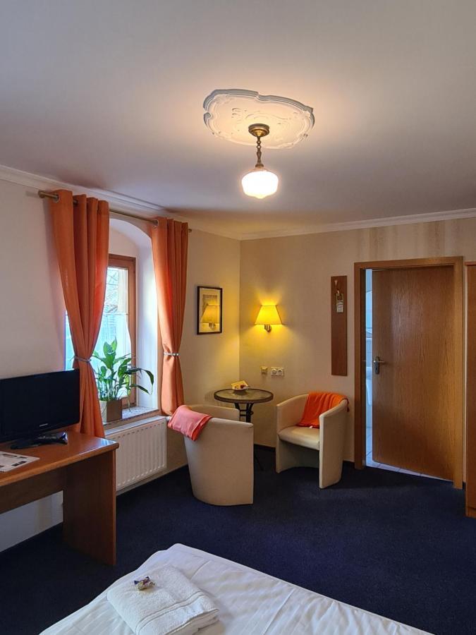 Hotel Brauhaus Wittenberg ภายนอก รูปภาพ