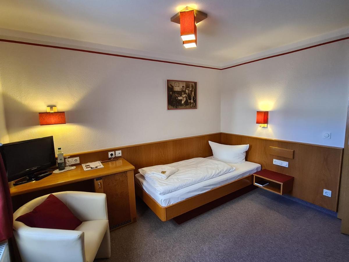 Hotel Brauhaus Wittenberg ภายนอก รูปภาพ