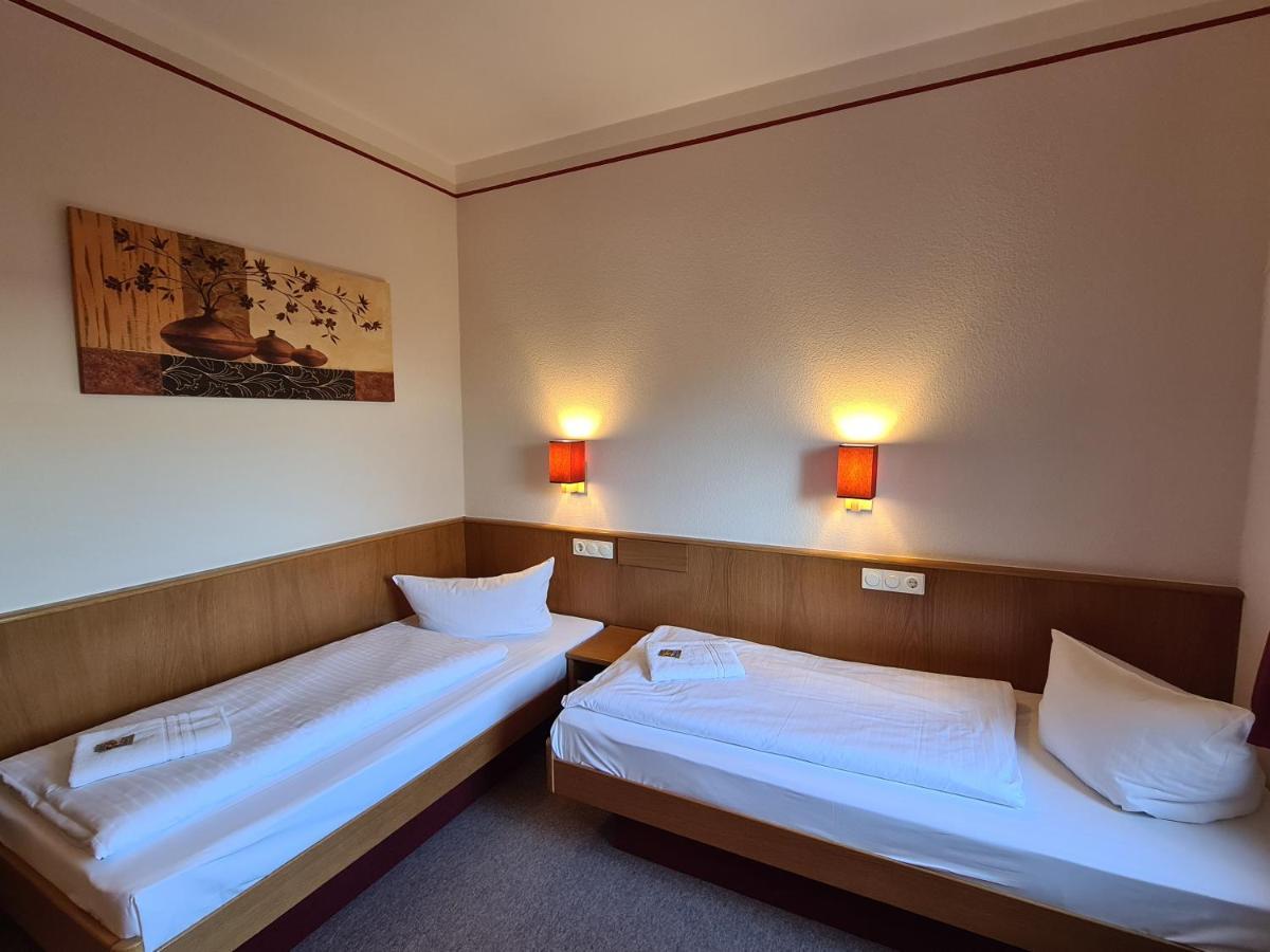 Hotel Brauhaus Wittenberg ภายนอก รูปภาพ