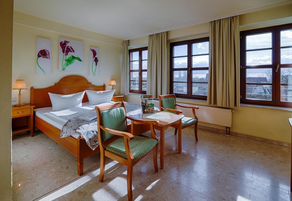 Hotel Brauhaus Wittenberg ภายนอก รูปภาพ