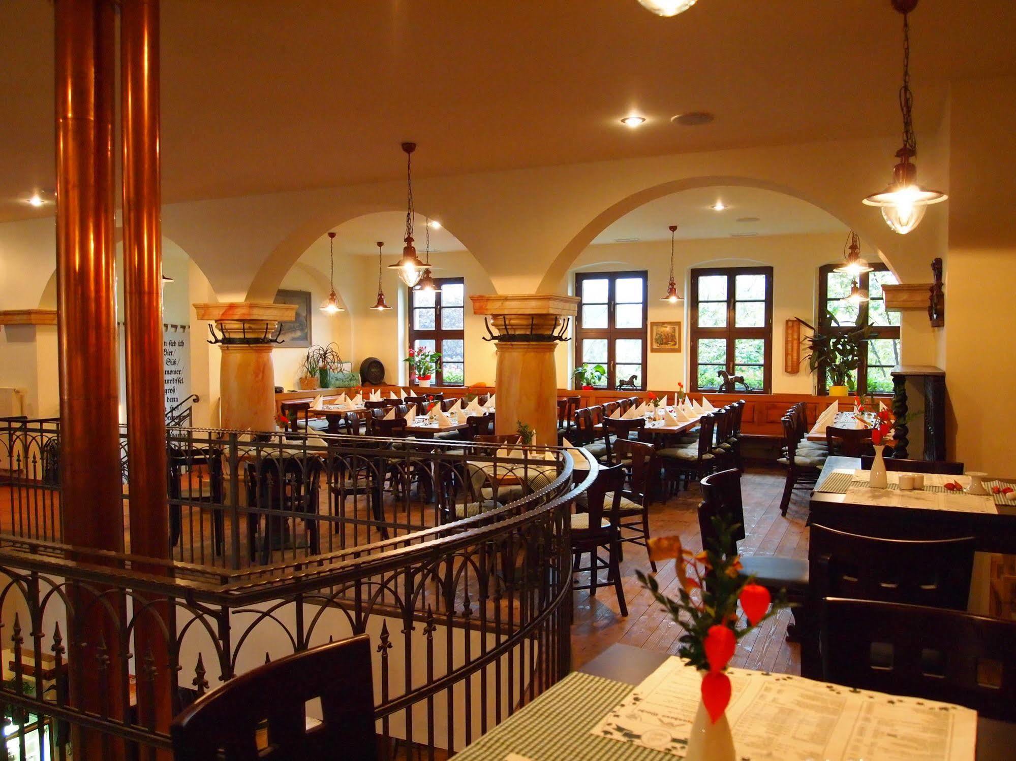 Hotel Brauhaus Wittenberg ภายนอก รูปภาพ